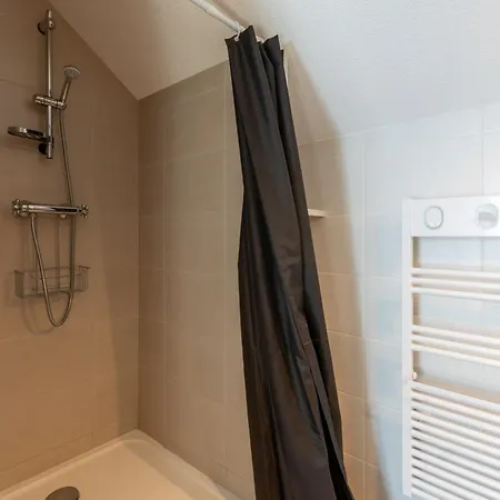 Maison Cosy - Coeur De Village - Cour Privative Feriehus Bagnères-de-Bigorre