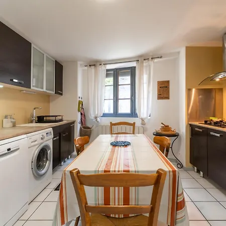 Maison Cosy - Coeur De Village - Cour Privative Feriehus
