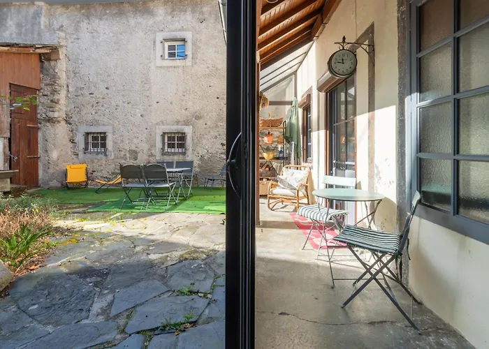 Maison Cosy - Coeur de Village - Cour Privative Hébergement de vacances *