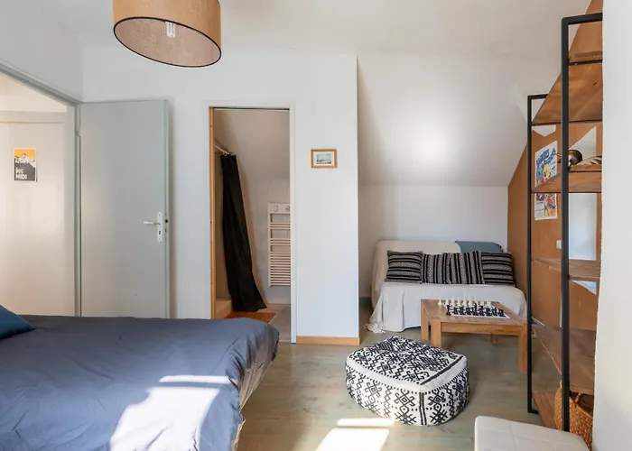 Maison Cosy - Coeur de Village - Cour Privative Hébergement de vacances *